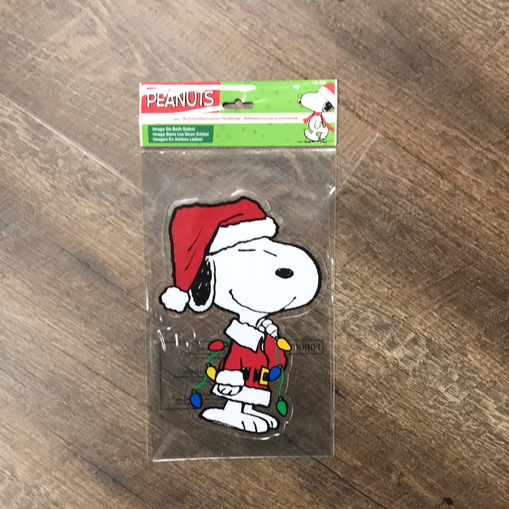 Christmas Holiday Decoration Peanuts Snoopy Santa Gel Cling